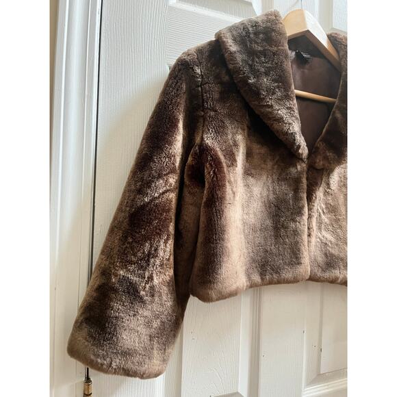 Cejon Accessories Brown Soft Faux Fur 3/4 Length Sleeves Crop Jacket Medium - Picture 5 of 12